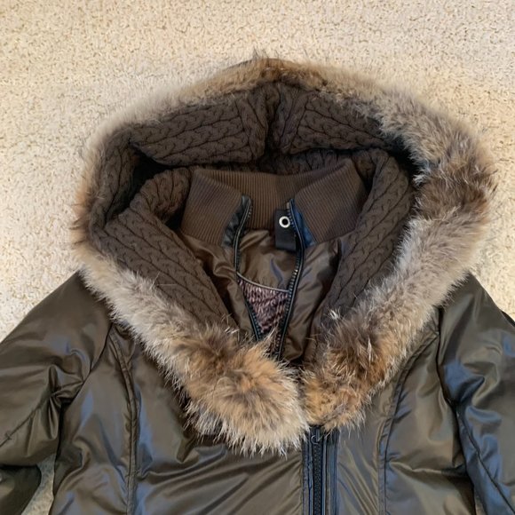 Rud by Rudsak Women's Jasmine Down Coat with Coyote Fur Hood Trim • Large - Picture 3 of 9